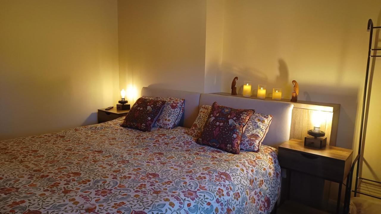 Bowtree House Bed And Breakfast Грентем Екстер'єр фото