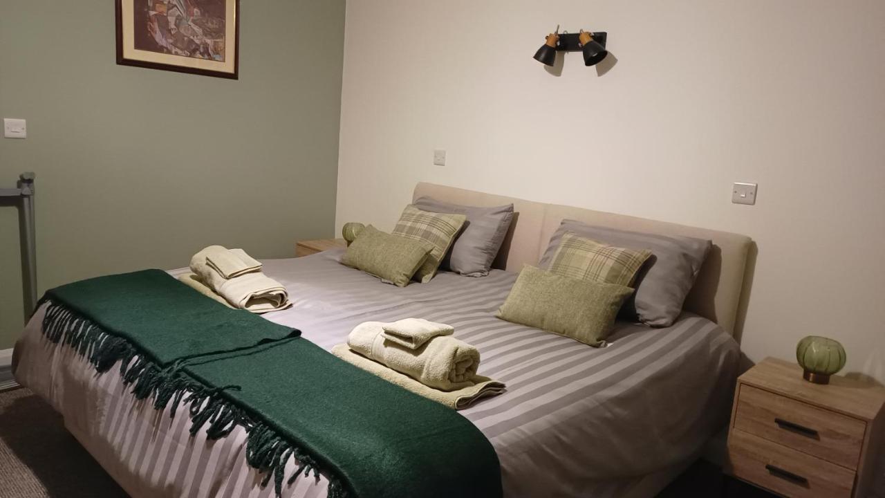 Bowtree House Bed And Breakfast Грентем Екстер'єр фото