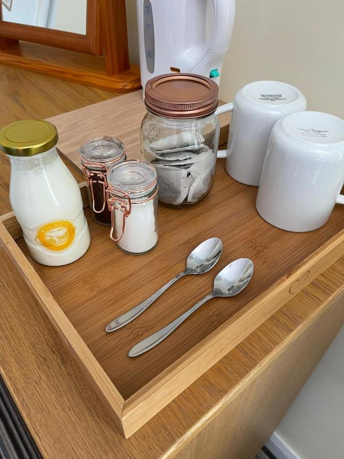 Bowtree House Bed And Breakfast Грентем Екстер'єр фото